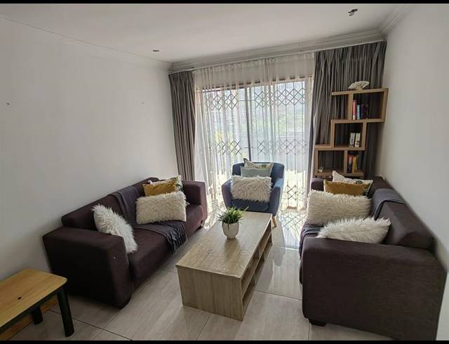 2 BEDROOM HOUSE FOR SALE IN KWANDENGEZI